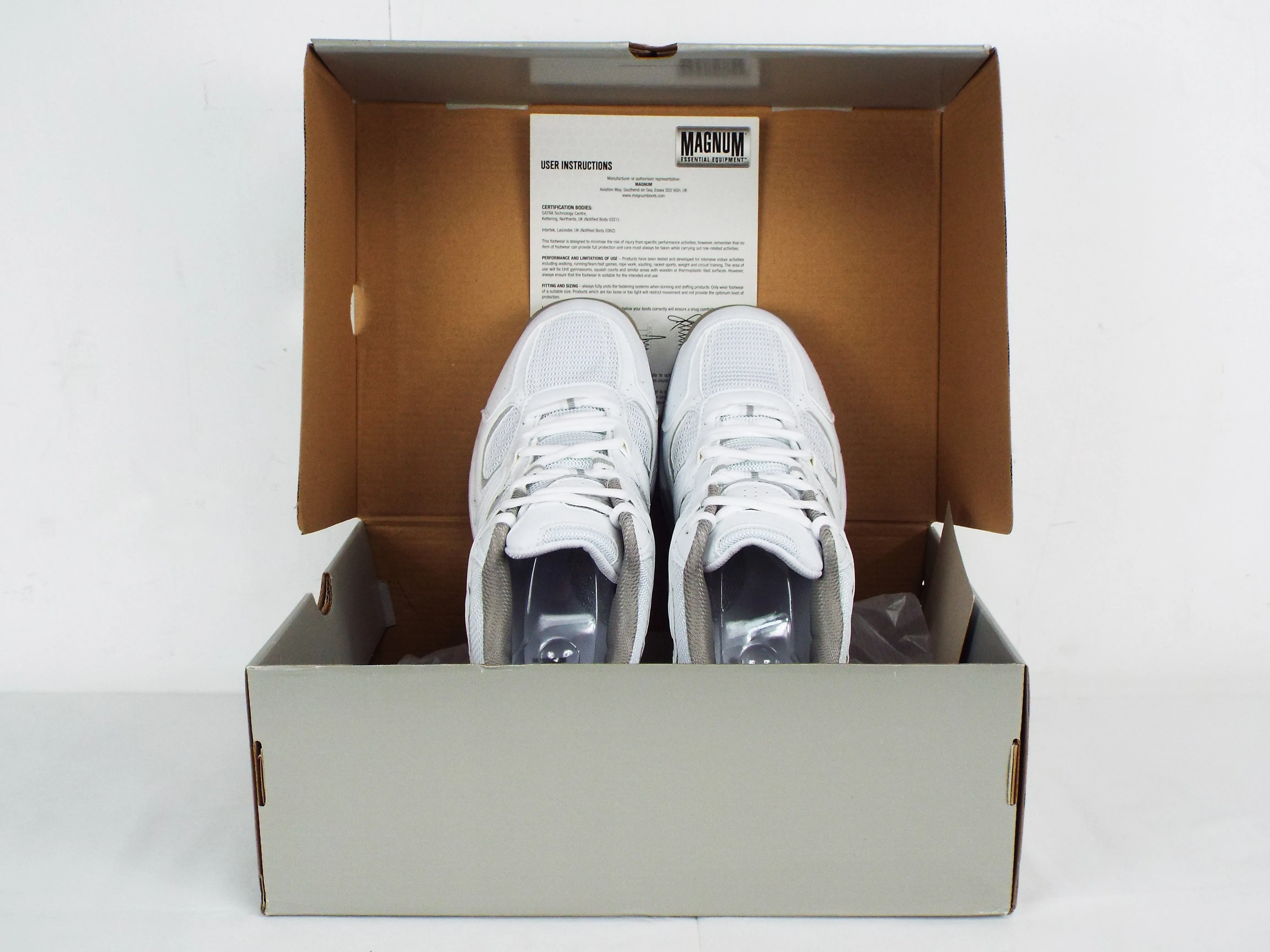 British Army - Magnum - Men's White Indoor Trainers - Unissued in box