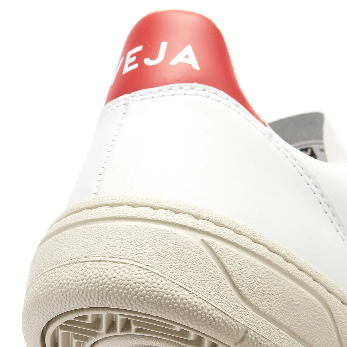 Veja V-10  Womens Extra White / Nautico Pekin Trainers